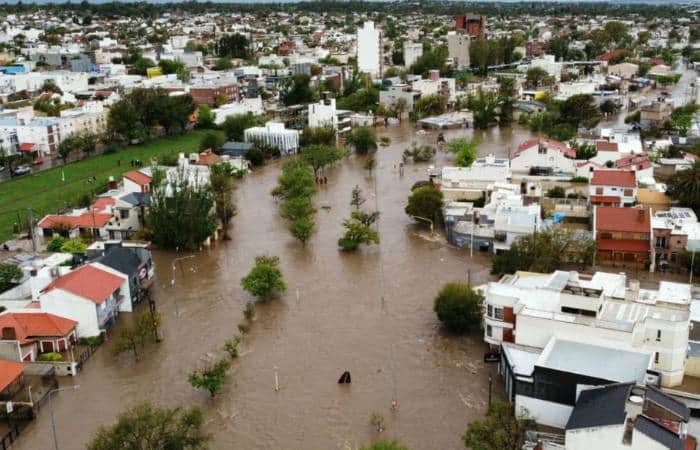 tormentas e inundaciones