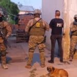 Doce allanamientos en la región por microtráfico con ocho detenidos y secuestro de droga y armas