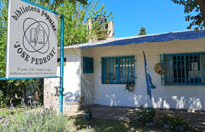 Evento por el Día del Libro en la Biblioteca José Pedroni de Pueblo Esther con actividades culturales