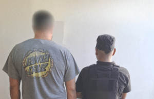 Intervención policial por violencia familiar en Pueblo Esther