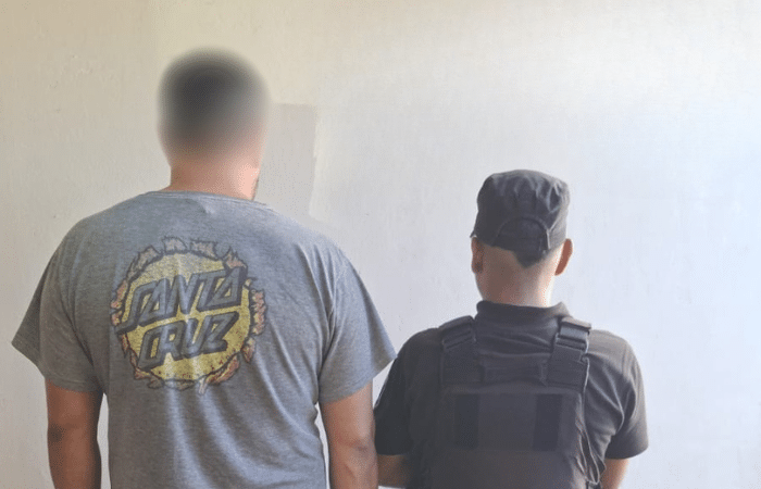 Intervención policial por violencia familiar en Pueblo Esther