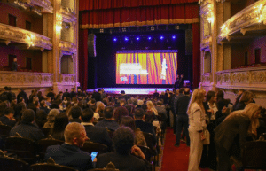 Carlos Pighin en La Noche de los Intendentes 2026 en Rosario