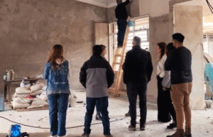 Autoridades municipales y provinciales recorren la obra del nuevo edificio del Jardín de Infantes N.º 365 en Pueblo Esther.