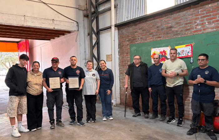 Bomberos Voluntarios de Pueblo Esther celebraron su 26° aniversario junto a autoridades y vecinos.